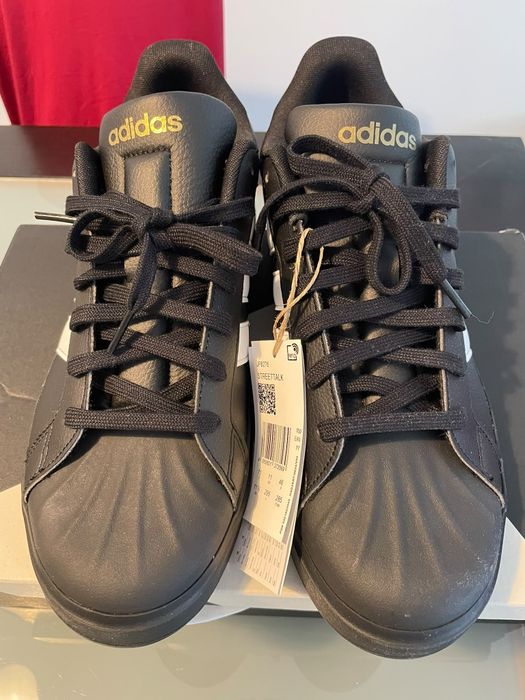 Tenis Adidas Streefalk