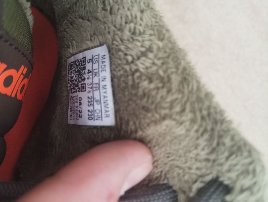 Sprzedam buty firmy adidas roz 37 i jedna trzecia