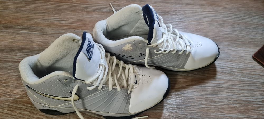 Красовки кросівки NIKE AIR VISI PRO 2