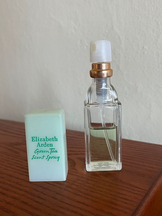Woda toaletowa Elizabeth Arden Green Tea 10 ml z atomizerem