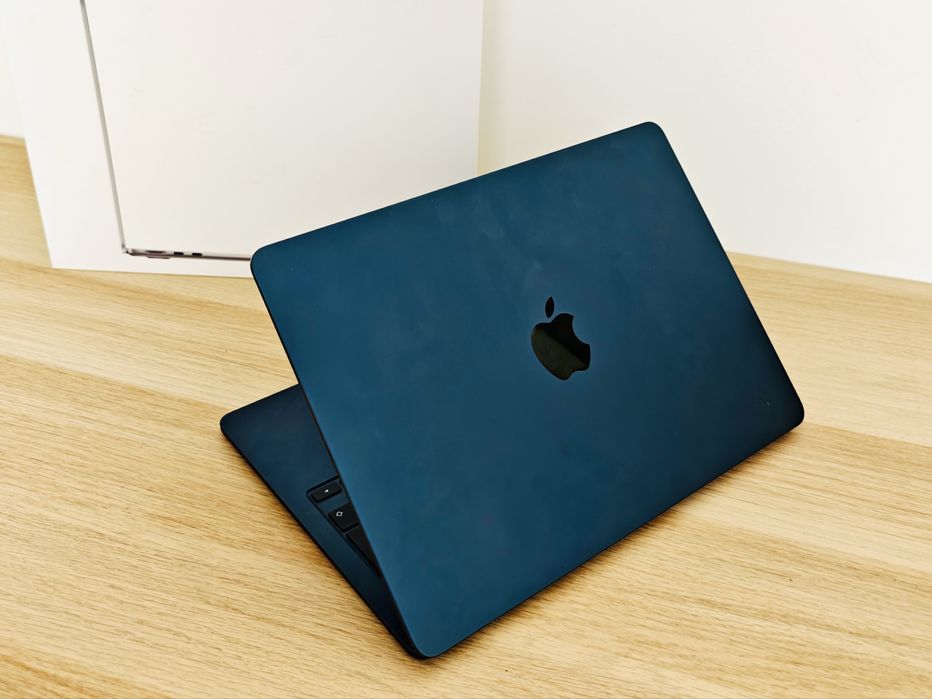 Macbook Air M3 13 - 8/256Gb - Midnight Blue