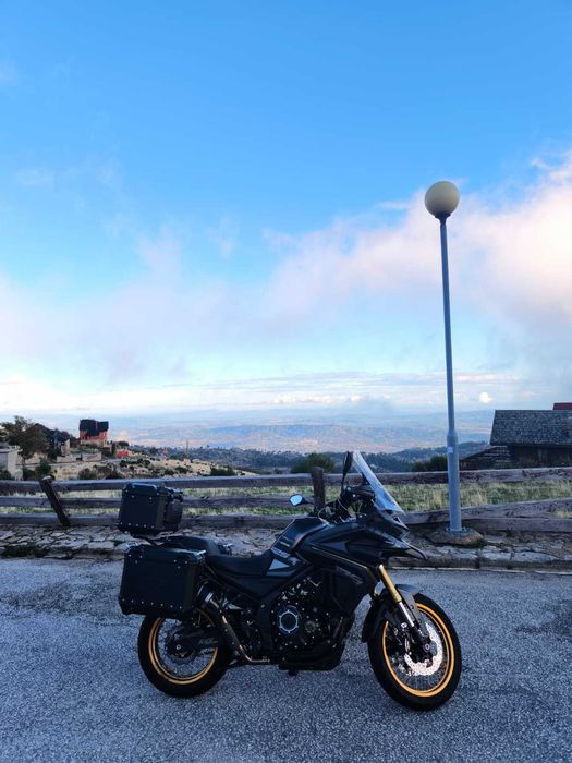 VOGE 525 DSX (15.000 KM)