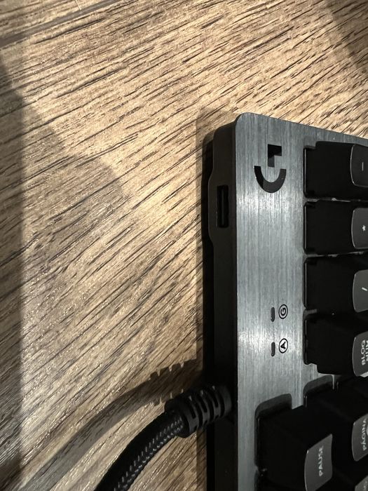 Teclado MECHANICAL  GAMIMG da Logitech G413 Carbon