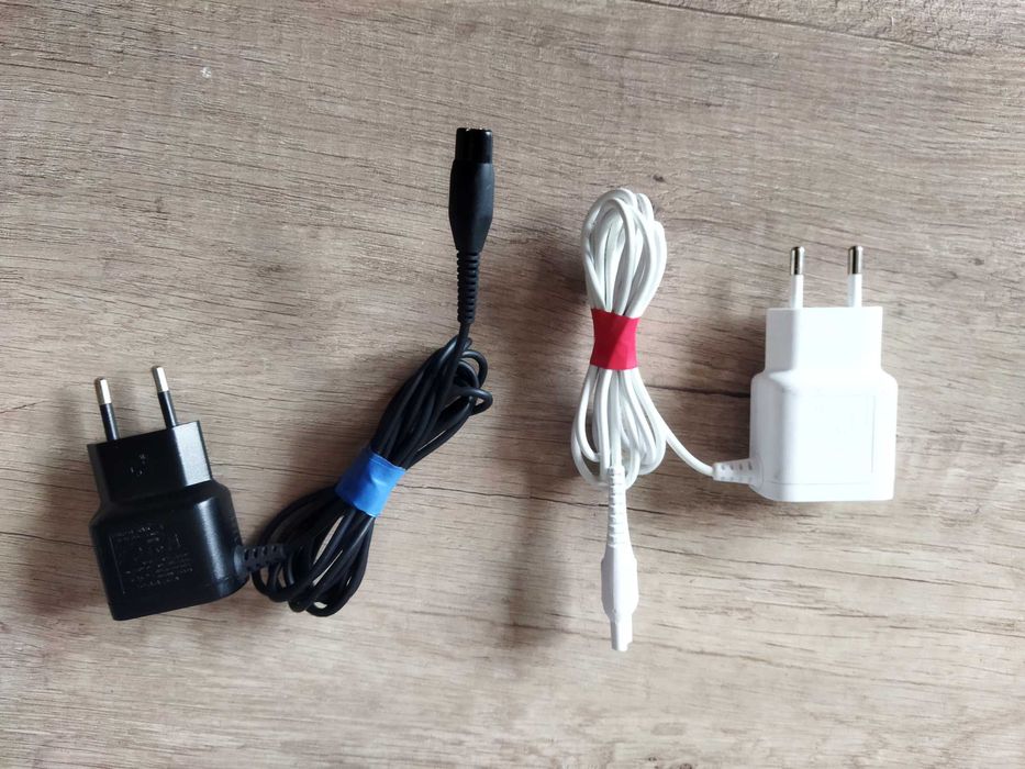 Зарядное устройство бритвы или триммера Philips 4.3-15V.