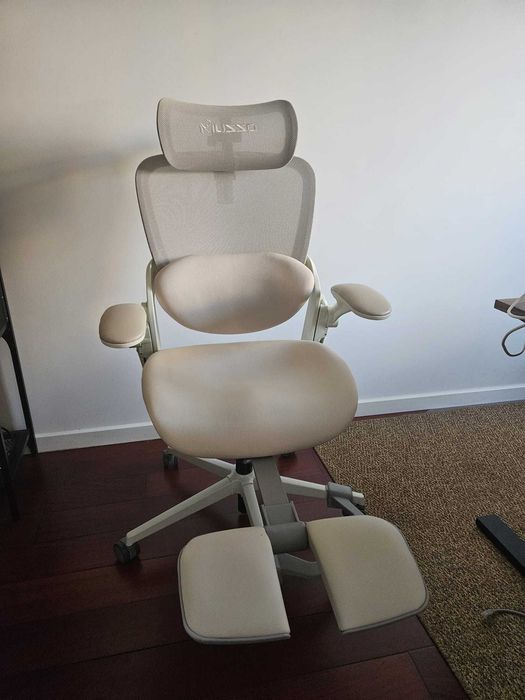 Cadeira de escritório ergonómica Musso E80 Muse