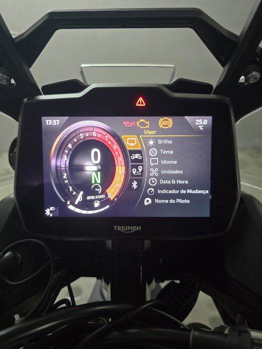 Triumph Tiger Rally Pro 900CC