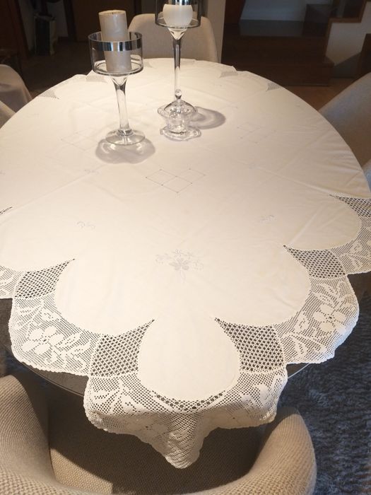 Toalha com aplicação de renda e bordada (negociavel)64284082713089122