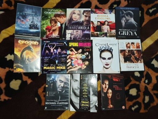 Zestaw filmów DVD całość 

Czarny łabędź

Twarz anioła

Cz