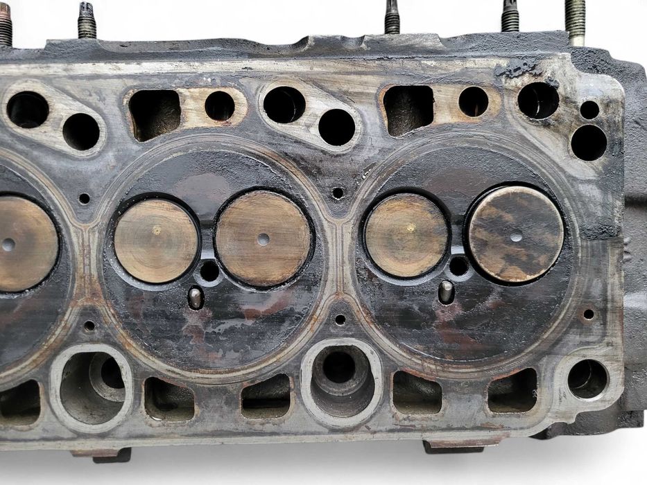 ГБЦ головка блока Ford C-max Fiesta Focus Galaxy Mondeo 1.8 TDCi