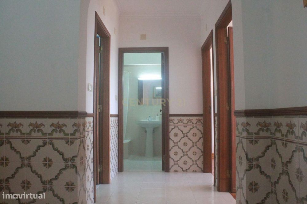 Apartamento T3 em Queluz, Sintra com Vista