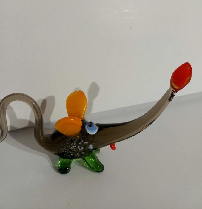 Śliczna myszka z kolorowego rwanego szkła -Murano