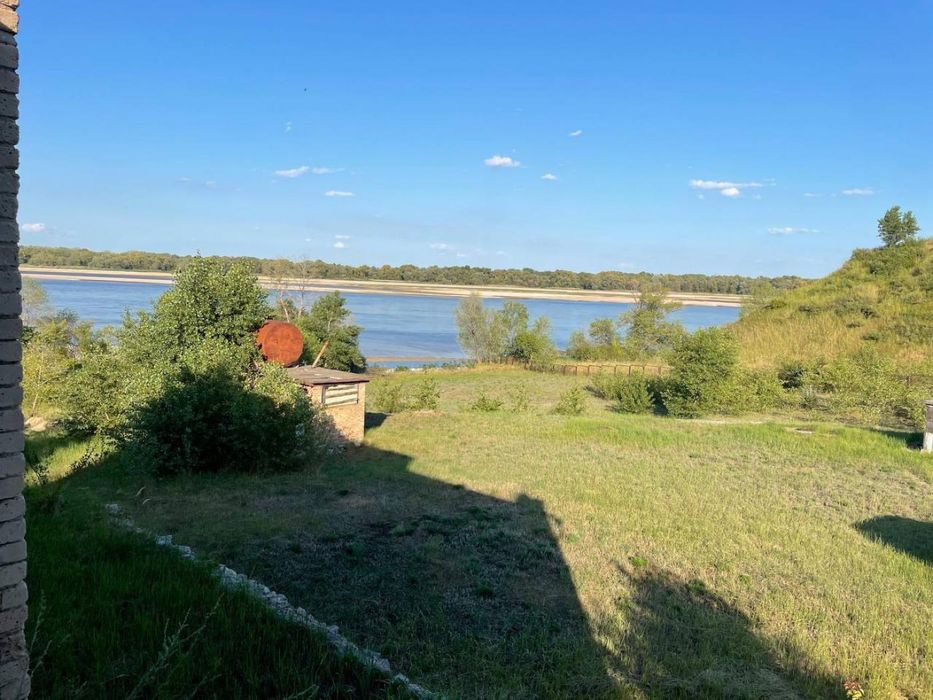 Інвестиція в майбутнє: База відпочинку «Таврія» на першій лінії Дніпра