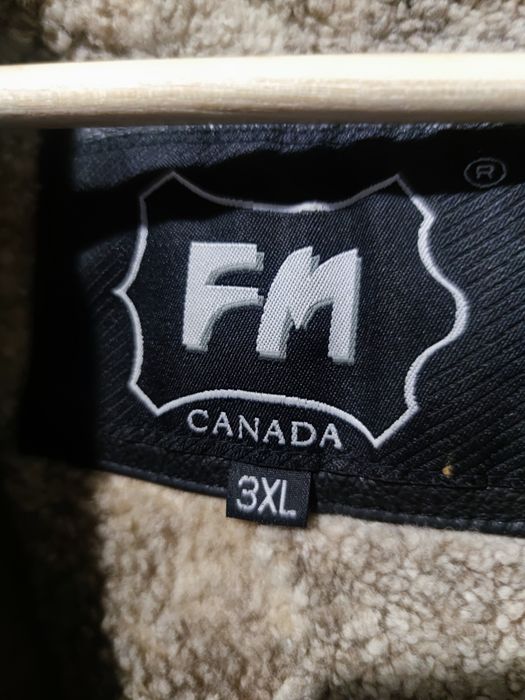 Кожаная куртка б/у