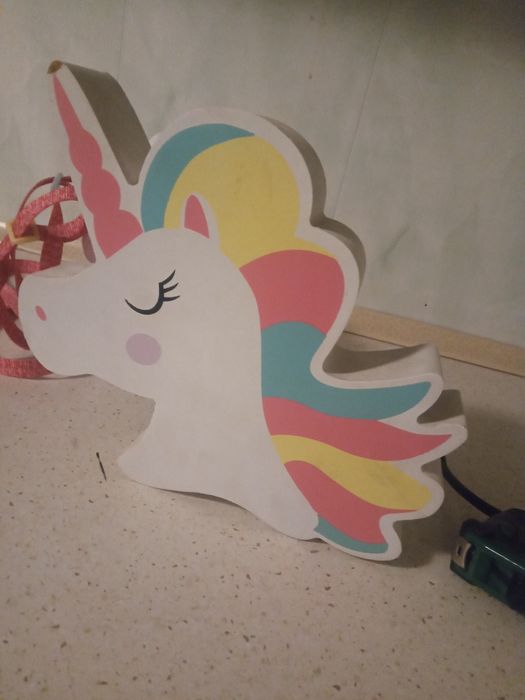 Skarbonka jednorożec uszkodzony