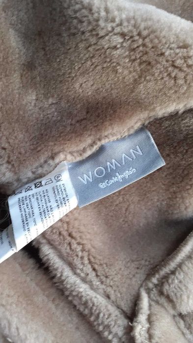 Casaco quente com capuz castanho  el corte inglés M