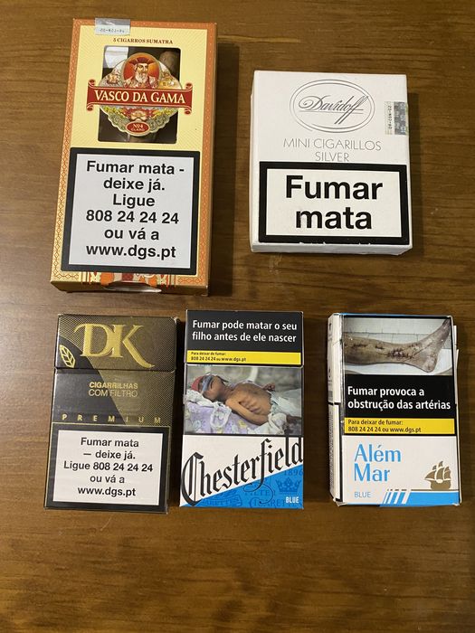Caixas de tobaco colecçao particular algumas vazias outras nao