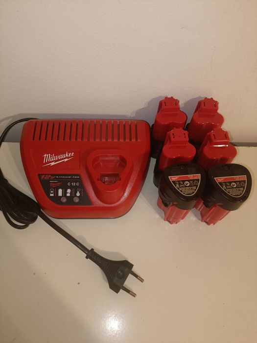 Nowe.Milwaukee C12C 12V+6x bateria 2 ah