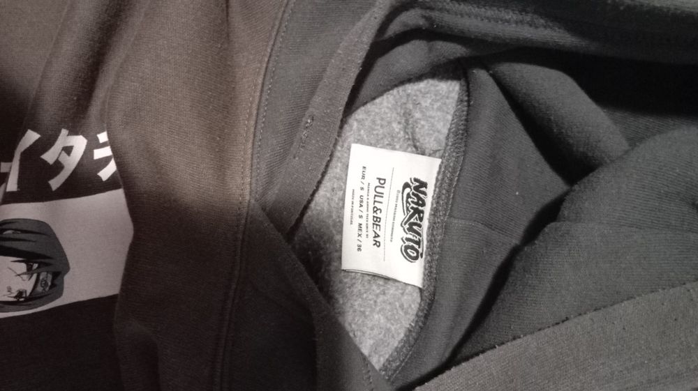 Sweat Itachi (Pull&Bear)