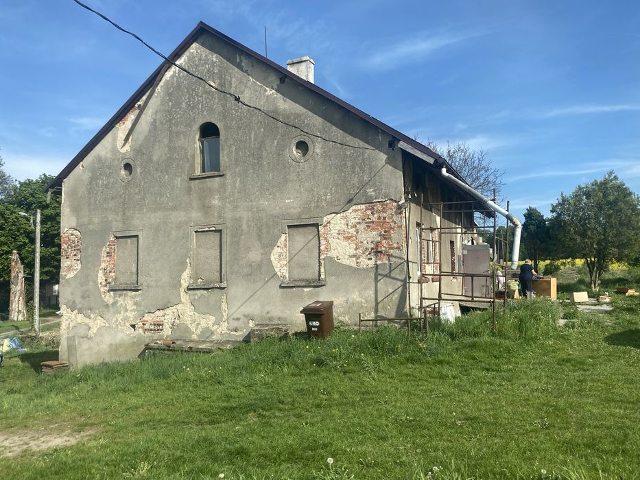 Dom i budynek gospodarczy Kopaszyn