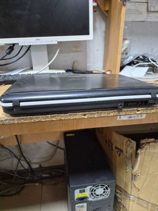 Acer ICL 50 ноутбук на запчастини.