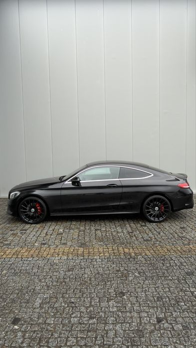Mercedes Coupe Full black  ( Trato de crédito )