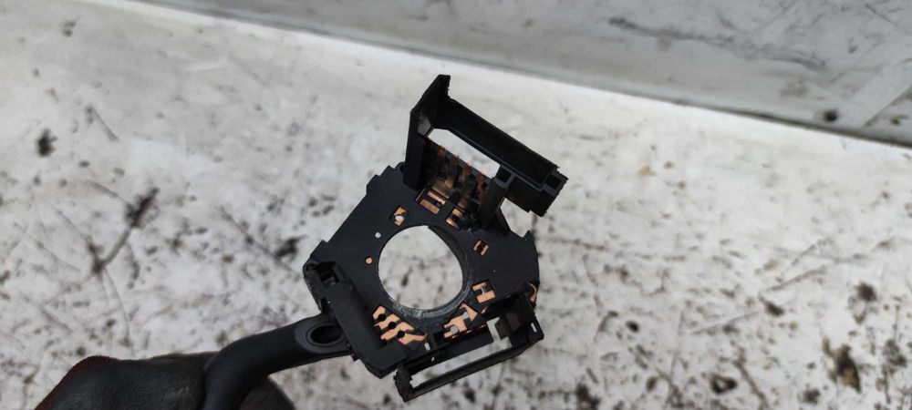 Volkswagen VW Passat B4 Przełącznik Manetka Wycieraczek