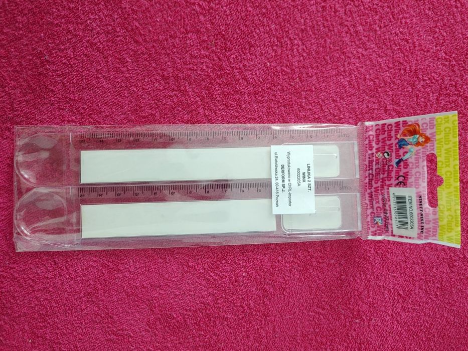 2 linijki liliowa jasnoróżowa z lupą przezroczyste Winx Club Layla