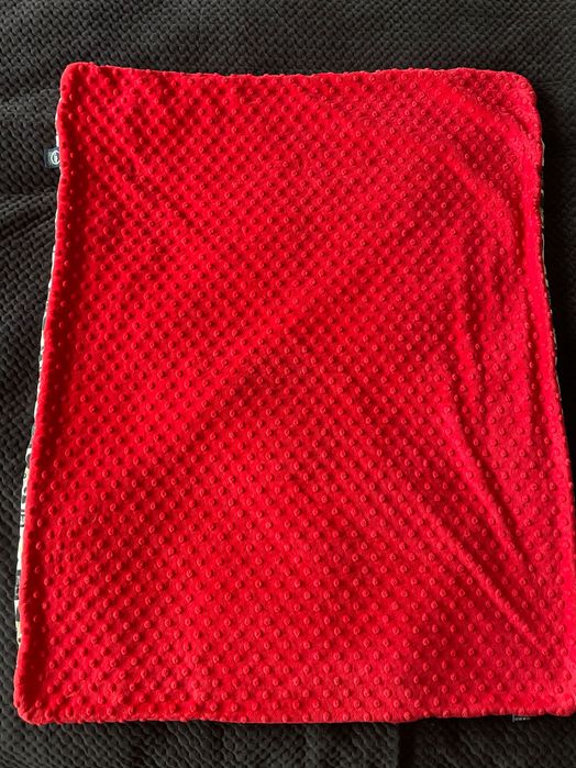 La Millou kocyk średniaka hipsterem czerwony