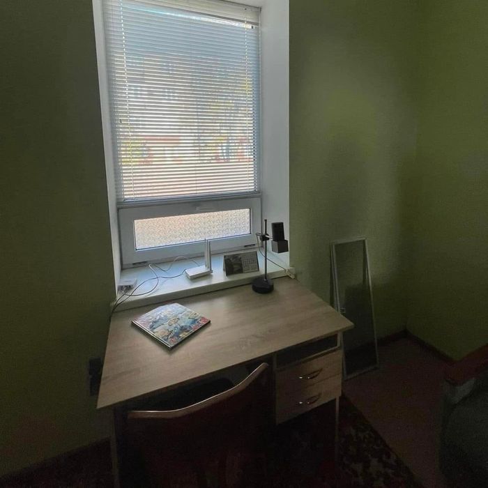 Частина будинку з місцем  для авто вільна з 12 лютого