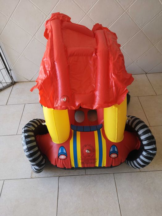Insufláveis para bebé.