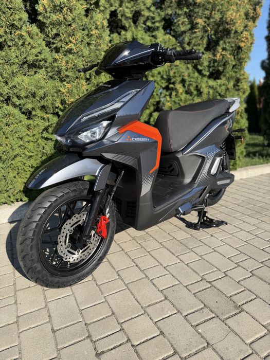 Електроскутер Crosser V-3