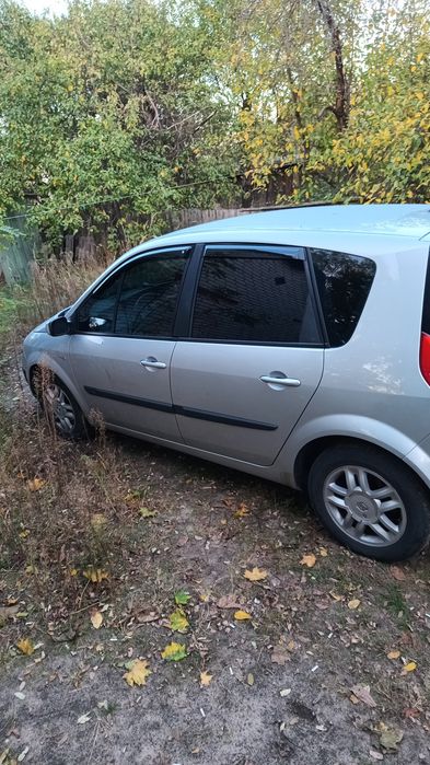 Продам своє авто Рено Сценік 2