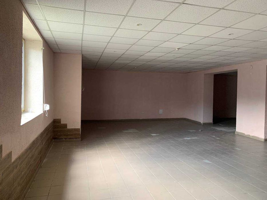 Продаж комерційного приміщення вул. Галицька