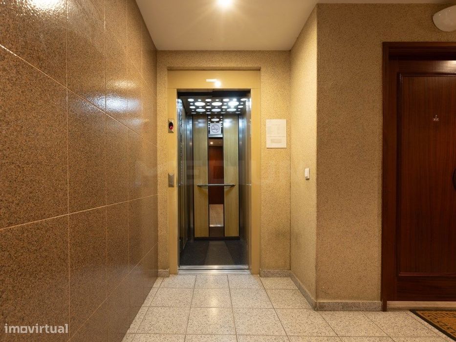 Apartamento T2 localizado na Trofa