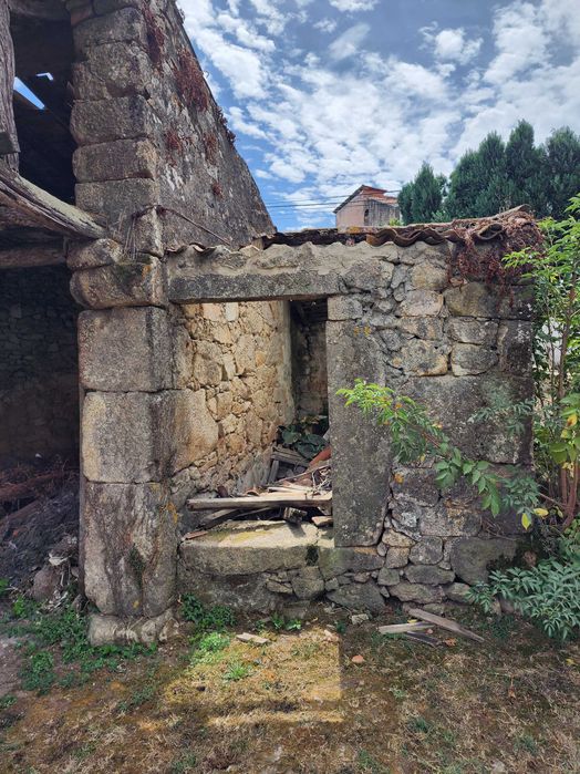 Pedras para chão e muro