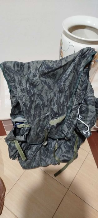 Plecak turystyczny moro ze stelażem