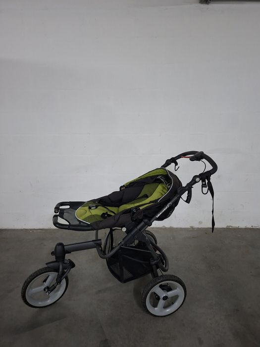 Carro bebé BebeConfort I-trek com saco-cama