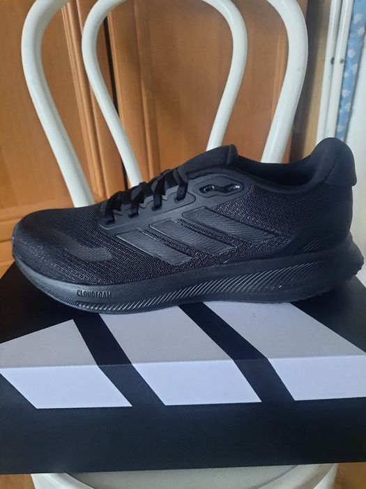 Nowe buty męskie Adidas rozmiar 44