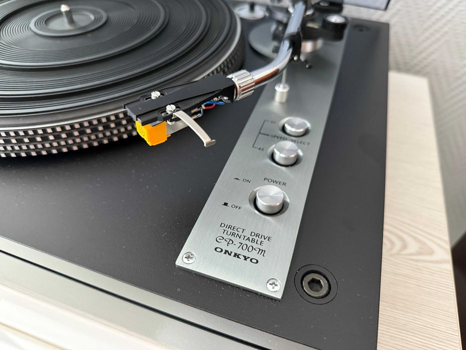 ONKYO CP-700M Gramofon Hi End Direct Drive