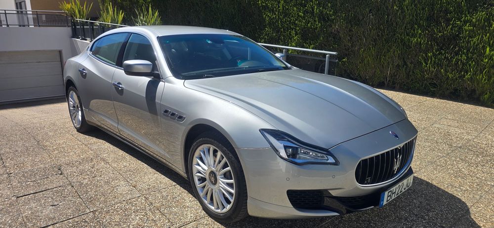 Maserati Quattroporte — fotografia 2