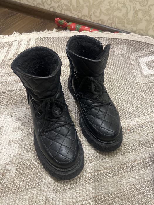 Чоботи шкіра натуральна 40 розмір