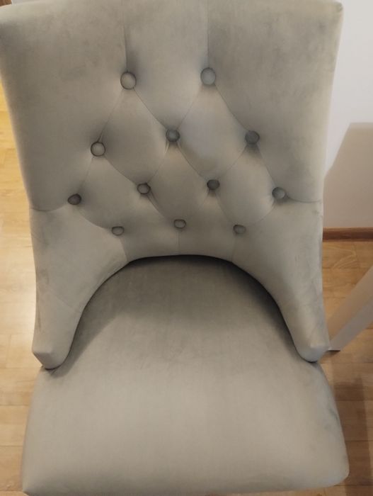 Krzesła Glamour do jadalni