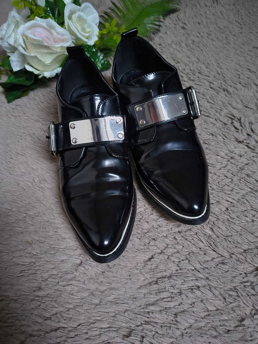 Czarne lakierowana Asos rozm.38