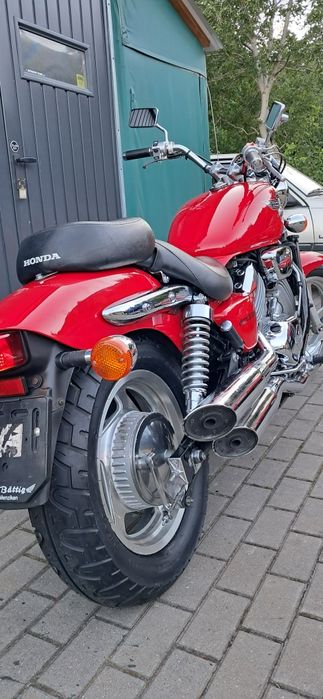 Honda VF 750 C Magna