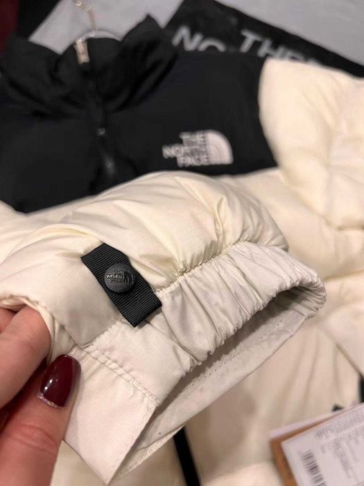 700 Fill Jacket Retro Nuptse White US-XS