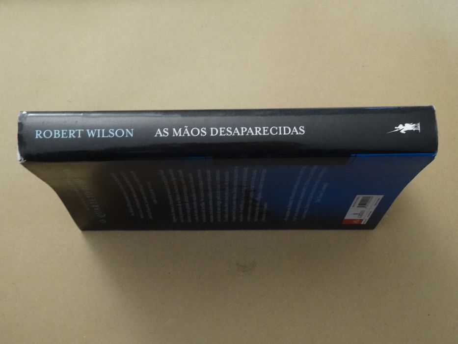 As Mãos Desaparecidas de Robert Wilson