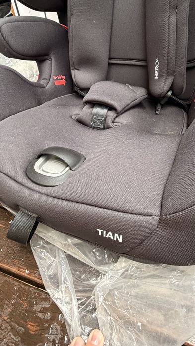 Продам автокрісло Recaro Tian Core Simply Grey.