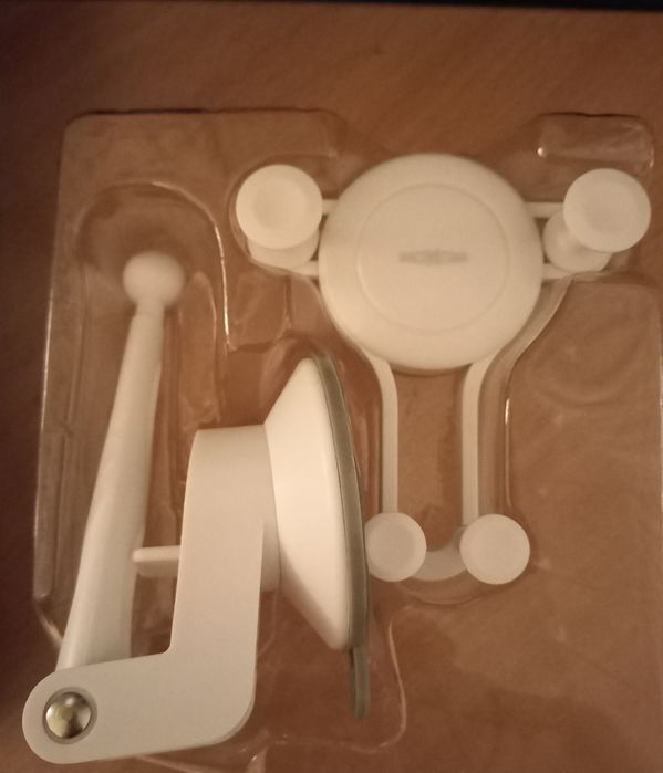 Автодержатель для телефона  Moxom новый