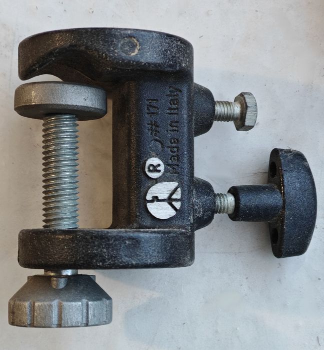 Затискачі Manfrotto #171, #035.
