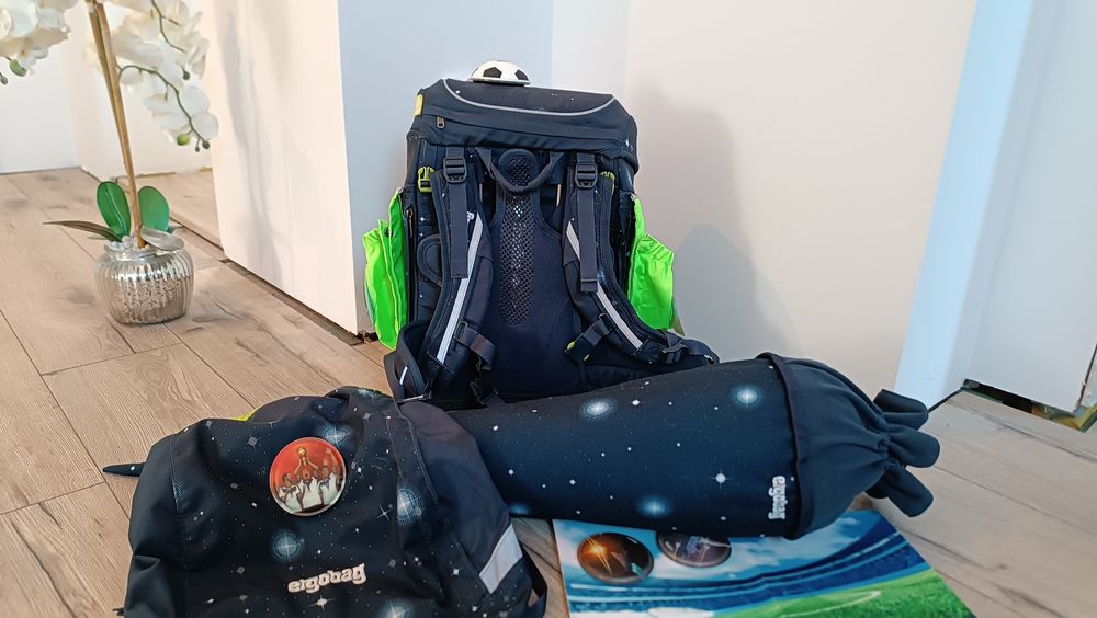 Tornister Ergobag + worek + tyta+ dodatkowe rzepy dla pierwszoklasisy